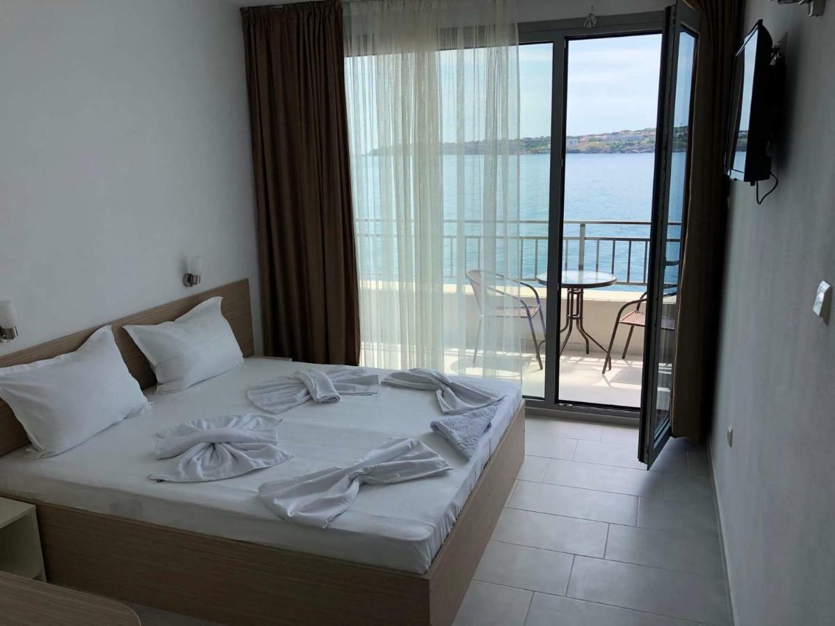 Hotel Harmony à Sozopol Extérieur photo