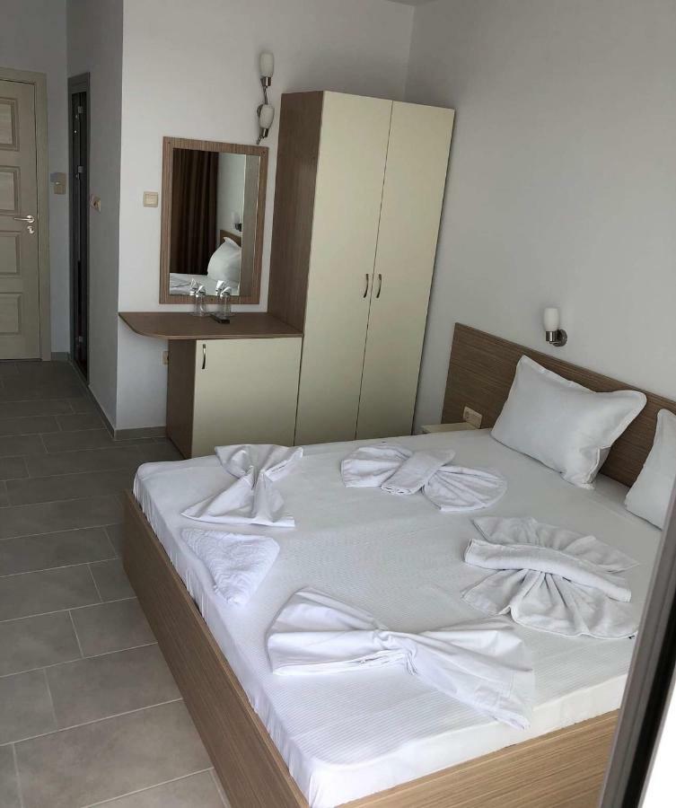 Hotel Harmony à Sozopol Extérieur photo