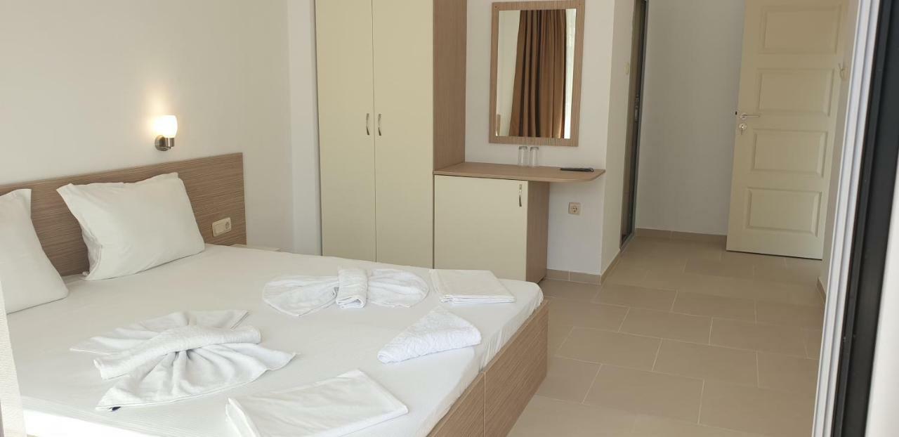 Hotel Harmony à Sozopol Extérieur photo